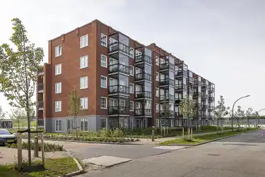 73m2 flat to rent for 1299€/month in Parklaan 334, Waddinxveen