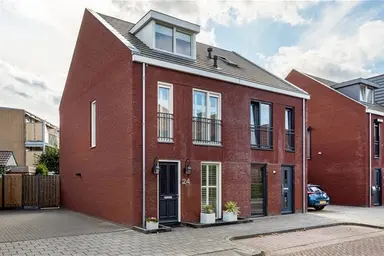 108m2 house to rent for 1795€/month in Klinkerstraat 24, Valkenswaard