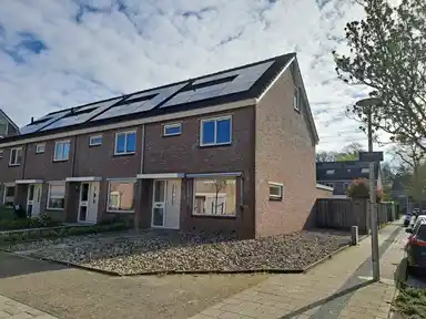 142m2 house to rent for 1475€/month in Ankrot, Enschede