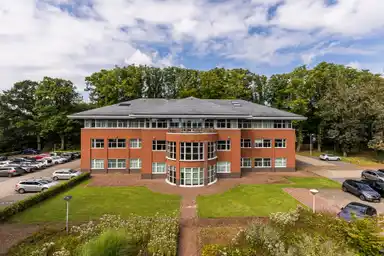 638m2 Wohnung zur Miete für 6950€/Monat in Amstelwijckweg 15, Dordrecht