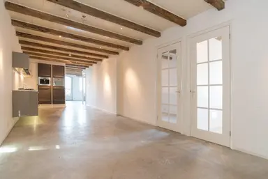 98m2 Appartement à louer pour 2400€/mois à Houtmarkt 19, Haarlem