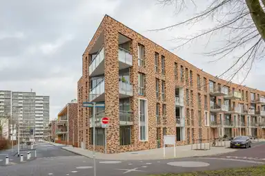 110m2 flat to rent for 1970€/month in Astronautenweg 80, Duivendrecht