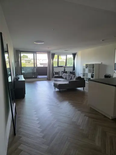 122m2 apartment to rent for 2150€/month in Vincent van den Heuvellaan, Eindhoven