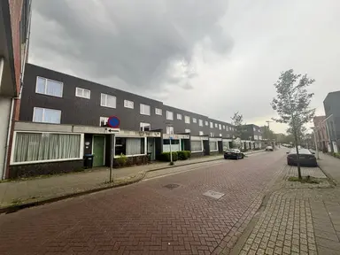 190m2 huis te huur voor 2649€/maand in Dommelhoefstraat, Eindhoven