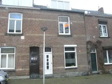100m2 huis te huur voor 520€/maand in André Severinweg, Maastricht
