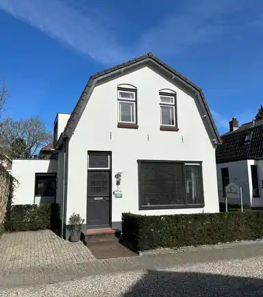 148m2 house to rent for 3250€/month in Badhuisweg 40, Apeldoorn