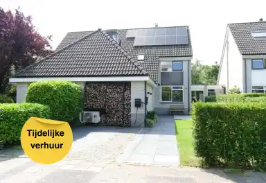 157m2 house to rent for 2450€/month in Oesdommerveen 12, Heiloo