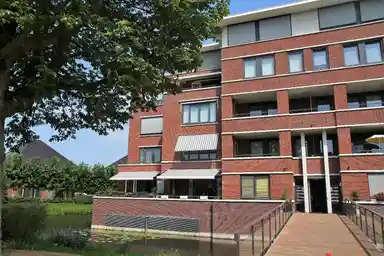 99m2 apartment to rent for 1550€/month in Treslongstaete, Hillegom