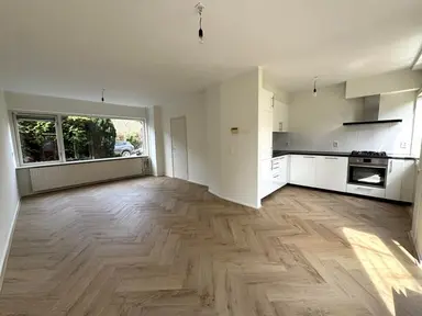 100μ² μονοκατοικία προς ενοικίαση για 1950€/μήνα σε Gazellestraat, Hilversum