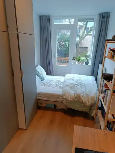 11m2 room to rent for 750€/month in Mathenesserweg, Rotterdam