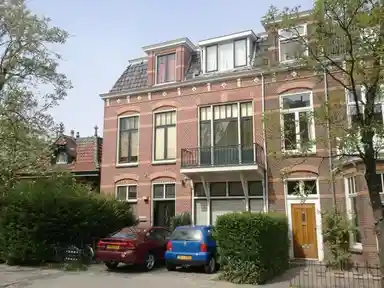 17m2 Kamer te huur voor 425€/maand in Wijbrand de Geeststraat 40, Leeuwarden