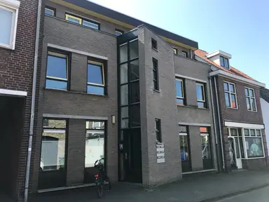 72m2 Appartement à louer pour 1200€/mois à Doelenstraat, Breda