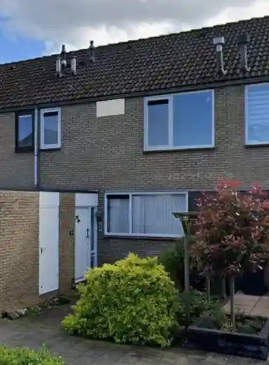 131m2 house to rent for 2400€/month in Wijngaard 66, Lelystad