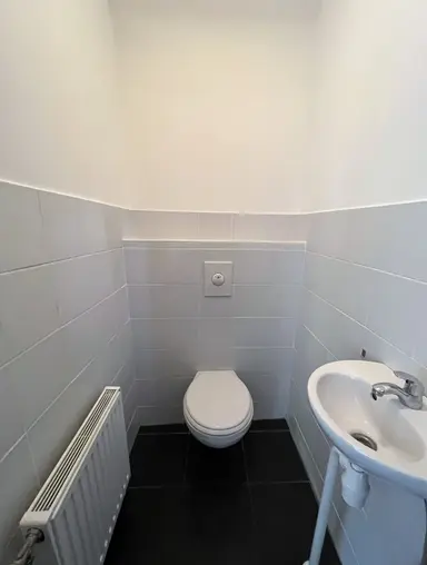 38m2 studio to rent for 915€/month in Mergelweg, Maastricht