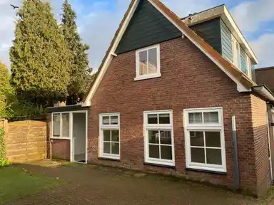 12m2 room to rent for 325€/month in Dorpsstraat, Renkum