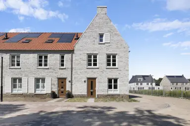 120m2 house to rent for 1327€/month in Korenbloemdreef 42, Harderwijk