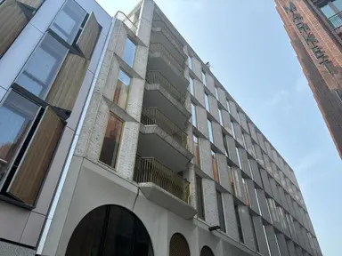 101m2 Wohnung zur Miete für 2900€/Monat in Naberstraat 3, Groningen