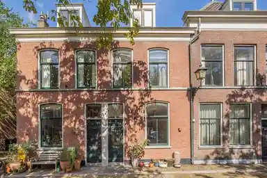 98m2 huis te huur voor 2200€/maand in Bagijnhof 106, Delft