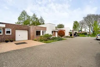 135μ² μονοκατοικία προς ενοικίαση για 1700€/μήνα σε Odahoevestraat 46, Weert