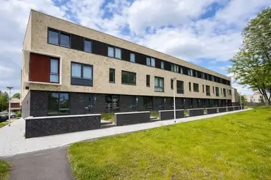 148m2 house to rent for 1485€/month in Sibculobrink, Enschede