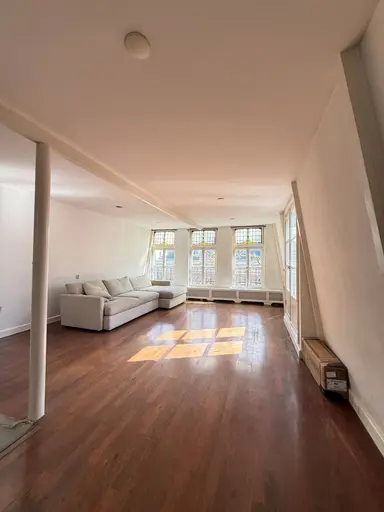 80μ² Διαμέρισμα προς ενοικίαση για 2120€/μήνα σε Utrechtsedwarsstraat 151-2, Amsterdam