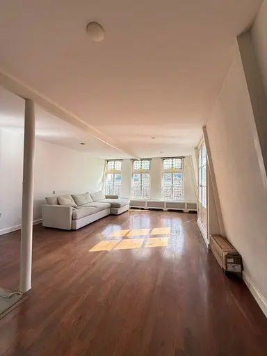 80μ² Διαμέρισμα προς ενοικίαση για 2100€/μήνα σε Utrechtsedwarsstraat 151-2, Amsterdam