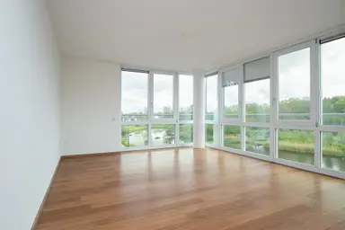 144m2 apartment to rent for 2185€/month in Laan van Berendrecht 146, Leiderdorp
