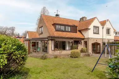 191m2 Haus zur Miete für 5500€/Monat in Schout bij Nacht Doormanlaan 55, Wassenaar