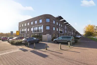 76m2 house to rent for 2050€/month in Bartolomeus Diazstraat 4, Almere