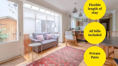 65m2 Appartement à louer pour 2000€/mois à Ter Cappellenstraat, Voorburg