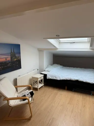 0m2 Appartement te huur voor 1095€/maand in Laan Copes van Cattenburch, The Hague