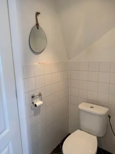0m2 Kamer te huur voor 845€/maand in Van Zeggelenlaan, The Hague