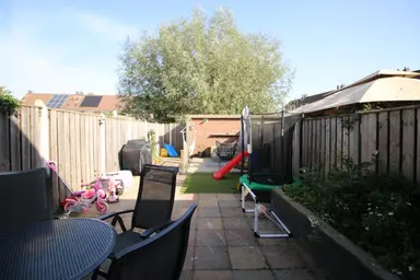 99μ² μονοκατοικία προς ενοικίαση για 2100€/μήνα σε Ravelstraat 3208, Spijkenisse