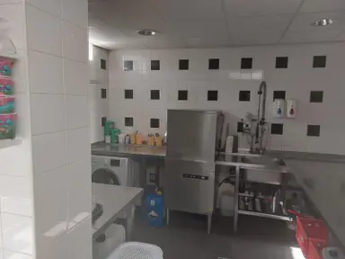 400m2 Appartement à louer pour 2350€/mois à de Veldkamp, Vaassen