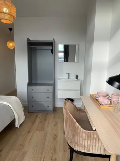 10μ² Δωμάτιο προς ενοικίαση για 1495€/μήνα σε Beukelsdijk 40A, Rotterdam