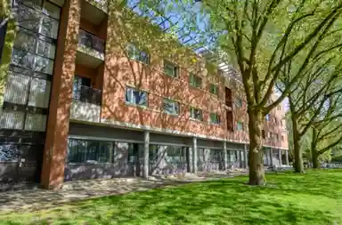 28m2 studio à louer pour 892.84€/mois à Statenweg 488, Rotterdam