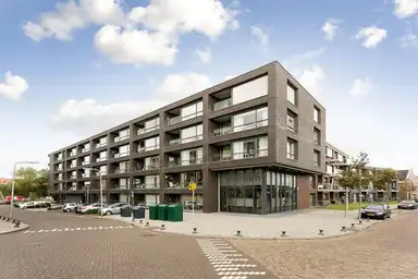 78μ² Διαμέρισμα προς ενοικίαση για 1315€/μήνα σε Hans van der Hoevenstraat, Katwijk