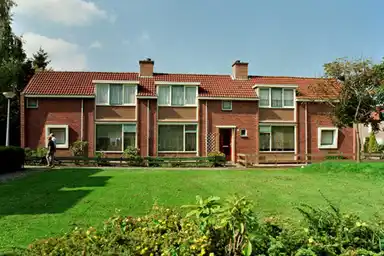 72m2 Haus zur Miete für 728.41€/Monat in J.H. van Linschotenstraat 10, Enschede