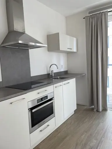 31m2 studio to rent for 858€/month in 1e Lulofsdwarsstraat 6H, The Hague
