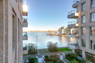 93m2 apartment to rent for 2120€/month in Mortelstraat 54, Amsterdam