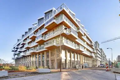 91m2 apartment to rent for 1834€/month in Bottelarijstraat 273, Amsterdam