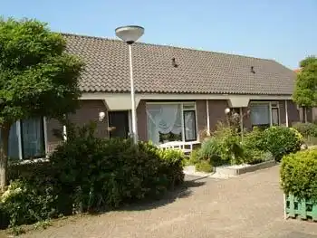 55m2 maison à louer pour 735.06€/mois à Korte Kruisweg 67, Maasdijk