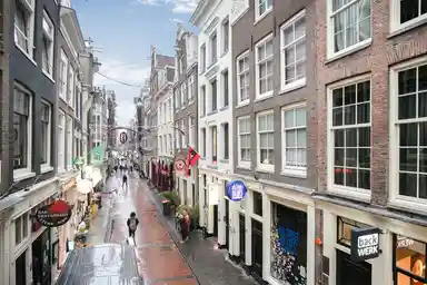38m2 apartment to rent for 1148€/month in Warmoesstraat, Amsterdam