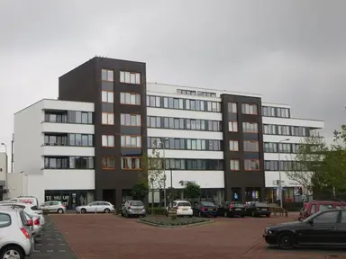 100m2 Appartamento in affitto per 1075€/mese a Streeperstraat, Landgraaf