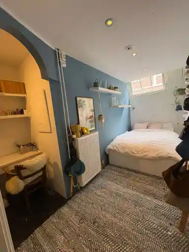 10m2 Chambre à louer pour 590€/mois à Vlamingstraat 70, Delft