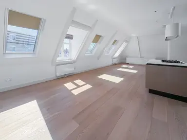 105m2 flat te huur voor 3850€/maand in Gerard Douplein 19H, Amsterdam