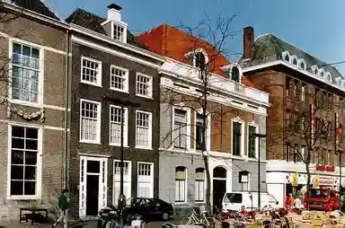21m2 studio to rent for 549.36€/month in Grote Markt 7, The Hague