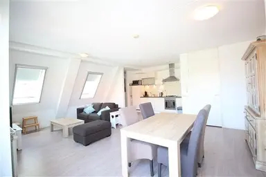 90m2 Appartement te huur voor 1850€/maand in Koolwitjestraat, Aalsmeer