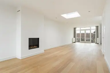 160m2 flat to rent for 4950€/month in Linnaeusparkweg, Amsterdam