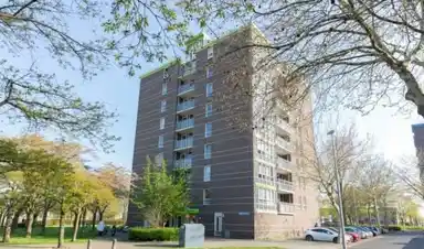 72m2 apartment to rent for 1125€/month in Messiaenplantsoen 11, Almere